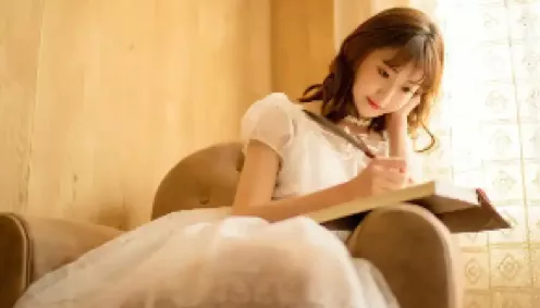 老人被毒蛇咬伤