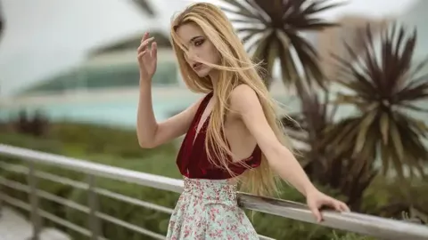 卢卡申科乌姆卡抢镜