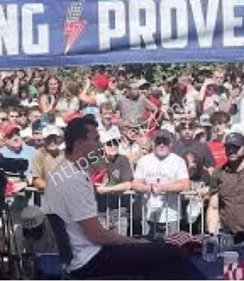 犹他谷大学演讲遭枪击