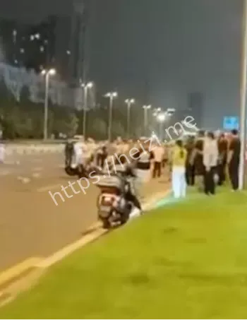 150多迈撞向汽车