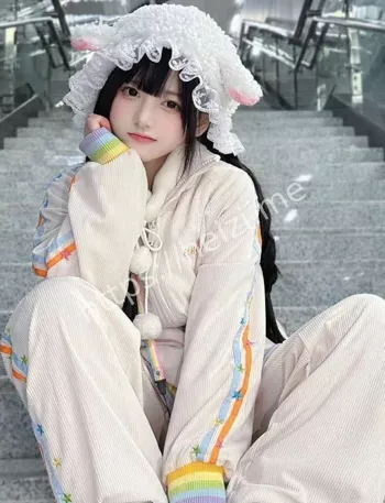 冯茹男友爆旅游约会