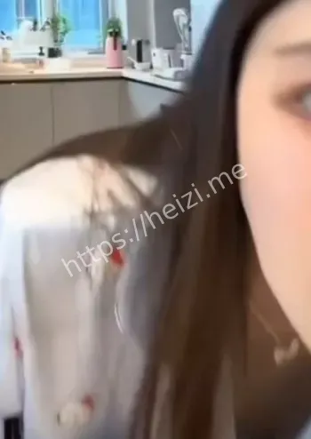 与客户大尺度聊天录音