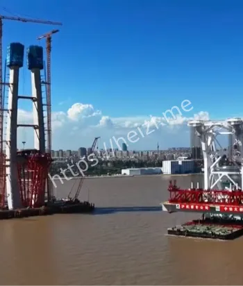 天一号运架一体船作业