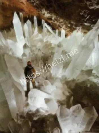 全球最大硒石膏晶体