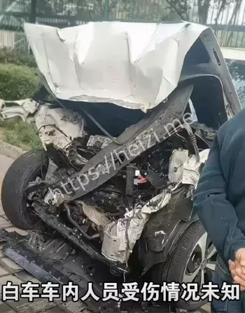 北京万寿路交通事故全责