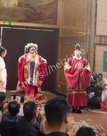 南非采矿大亨千金陪嫁7000万刀