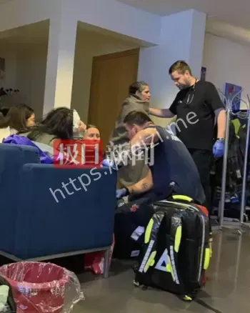 冰岛旅游事故现场照片