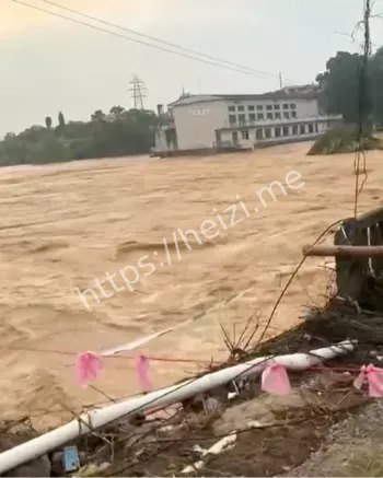 农民洪水损失惨重