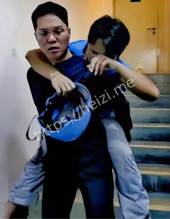 北京海淀外卖员坠楼后继续送单