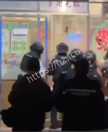 车仔面店持刀事件