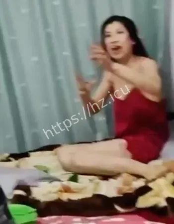 老婆跟野男人滚床单