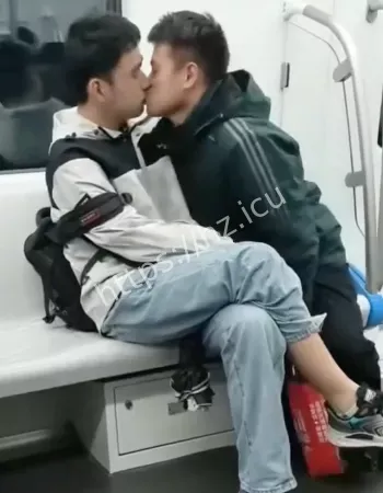 虹桥地铁辣眼事件