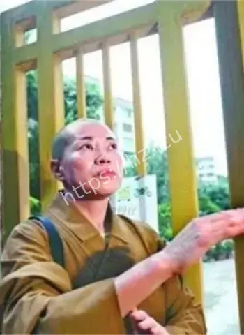 假尼姑私生活爆料