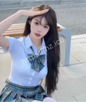 芋圆呀呀甜美自拍