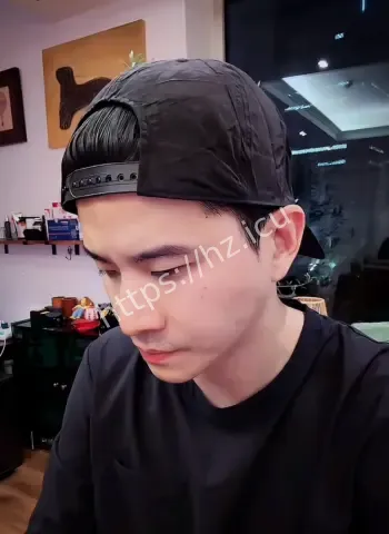 清纯偶像女歌手